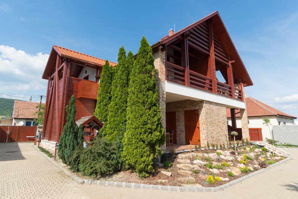 Magita Hotel Basko Exteriér fotografie