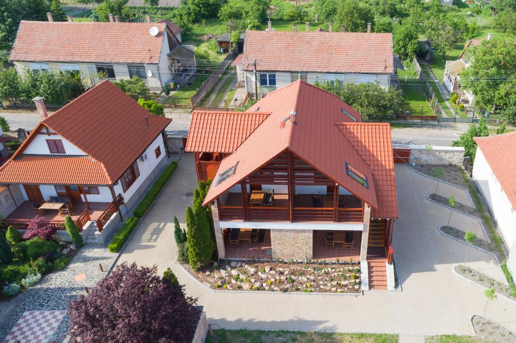 Magita Hotel Basko Exteriér fotografie