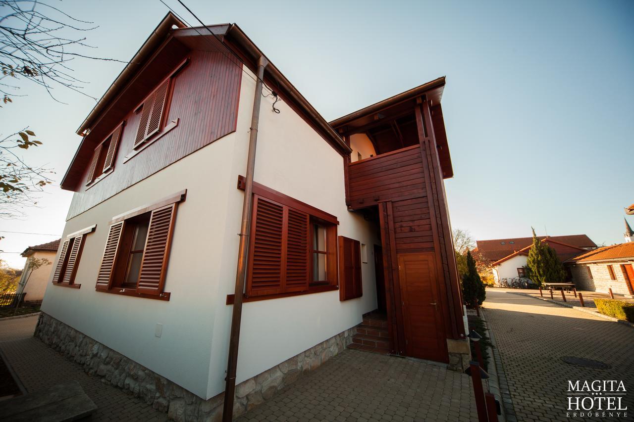 Magita Hotel Basko Exteriér fotografie