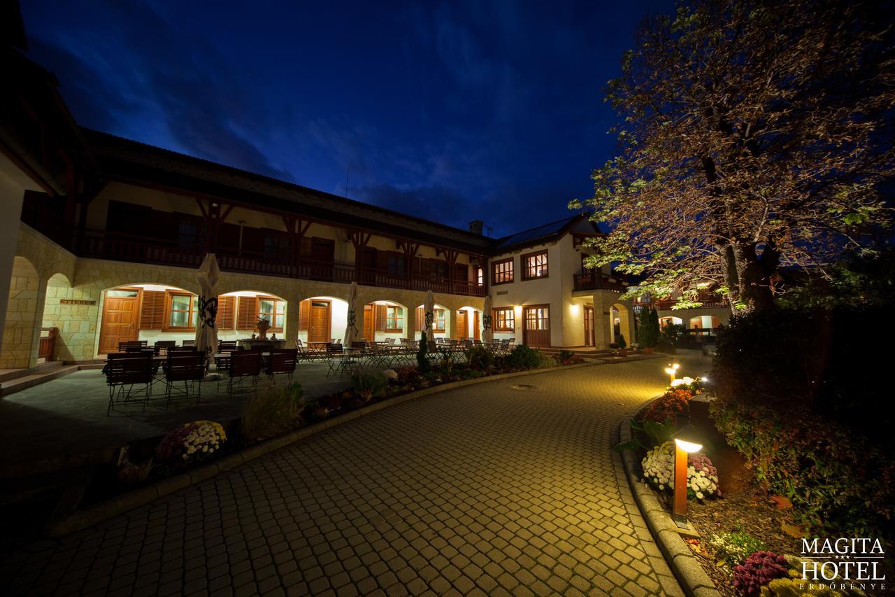 Magita Hotel Basko Exteriér fotografie