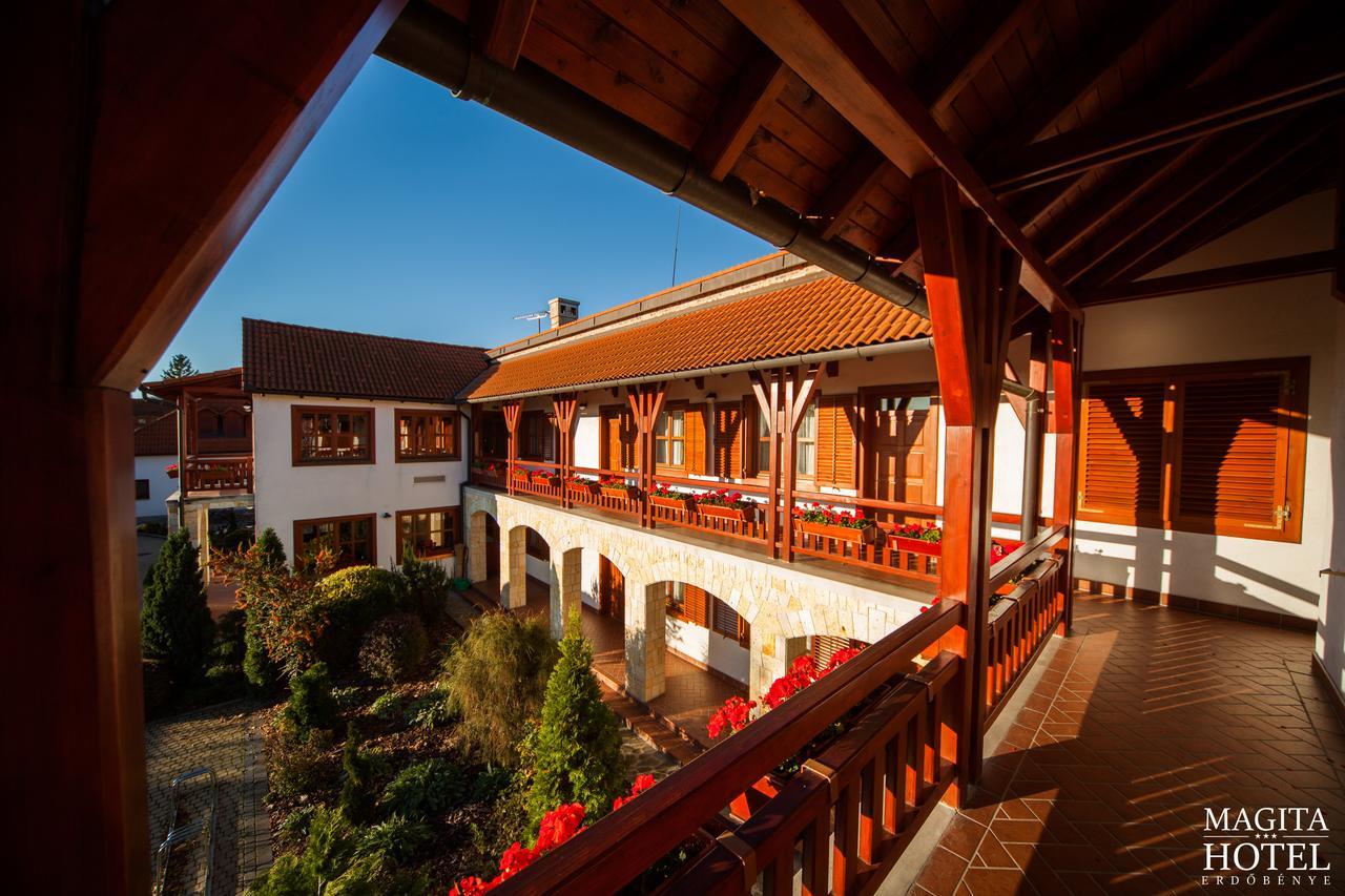 Magita Hotel Basko Exteriér fotografie