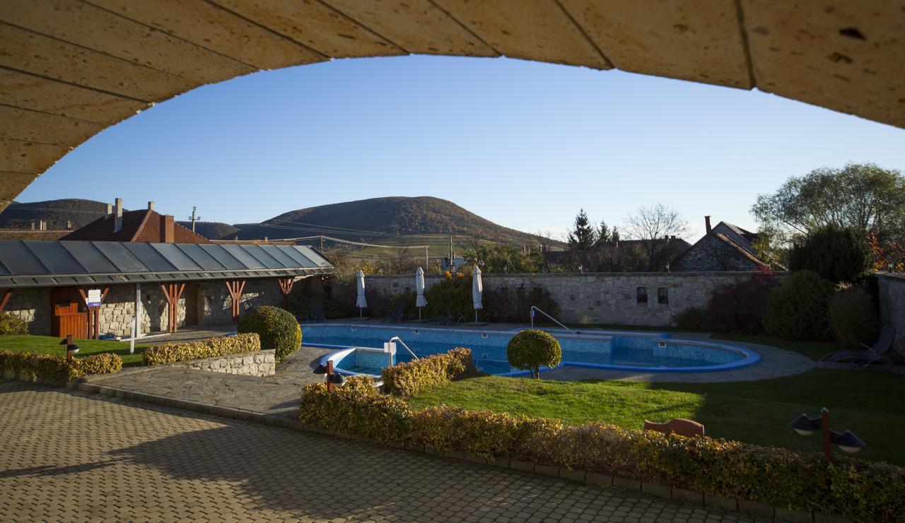 Magita Hotel Basko Exteriér fotografie